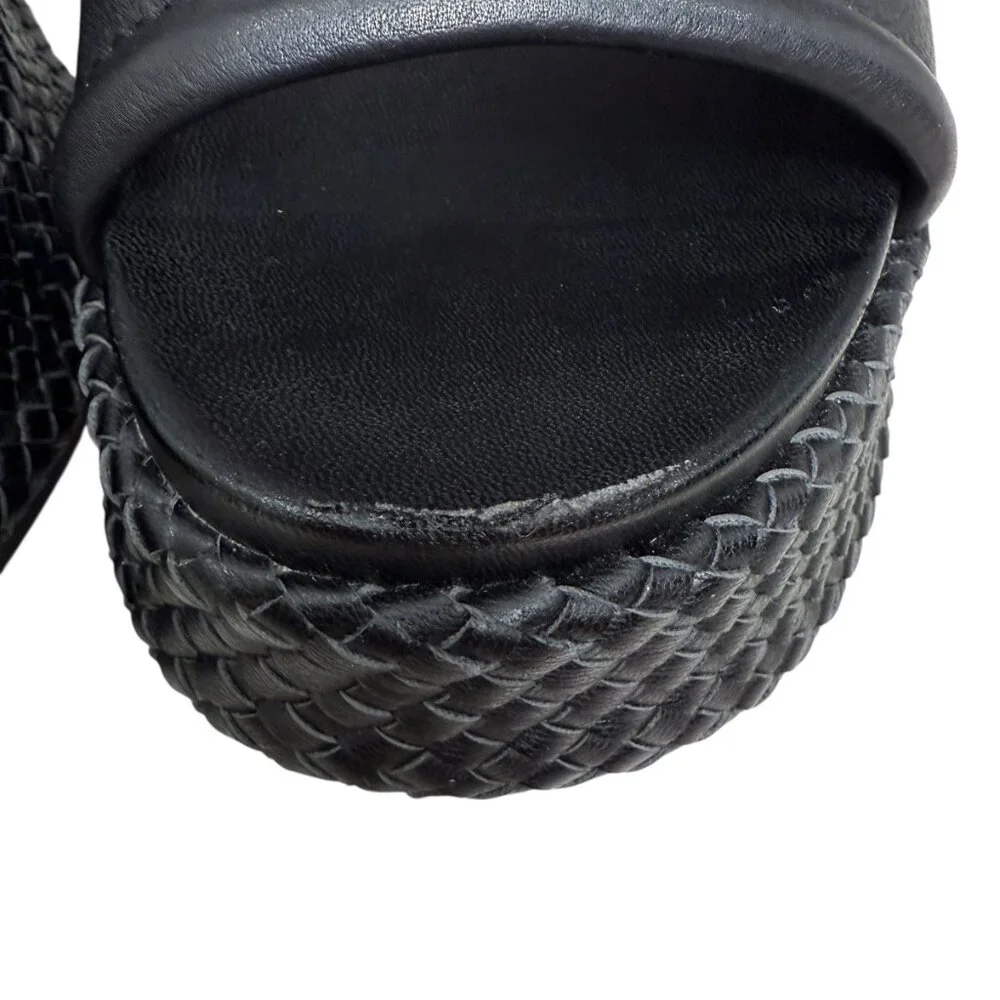 Dolce Vita Wimsyn Black Leather Slip On Platform Sandals Women's size 8